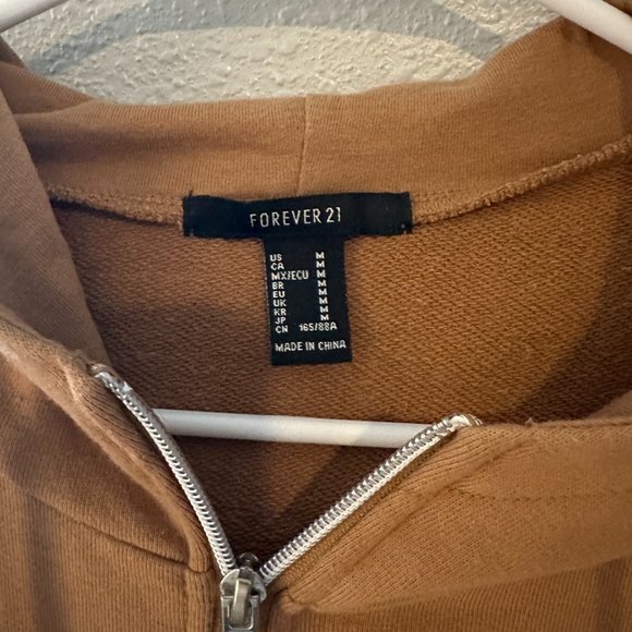 Cropped zip-up - Picture 3 of 3